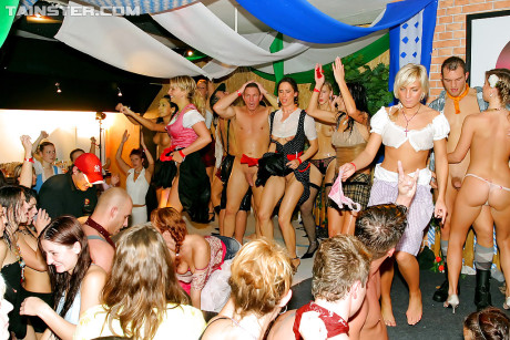 Dong hungry babes going crazy at the hardcore drunk sex party