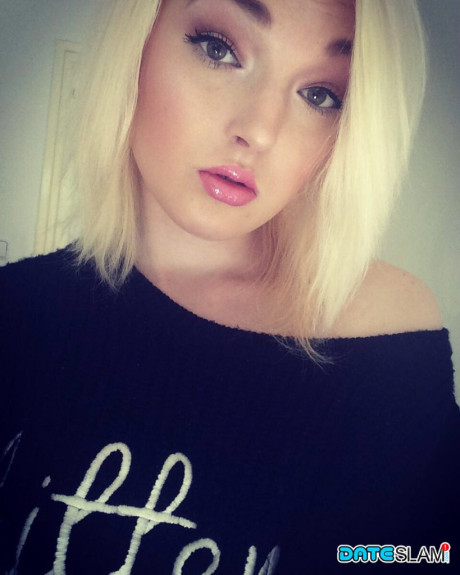 Hot blondie amateur Lovita Fate takes a self shot in hot undergarment & nylons