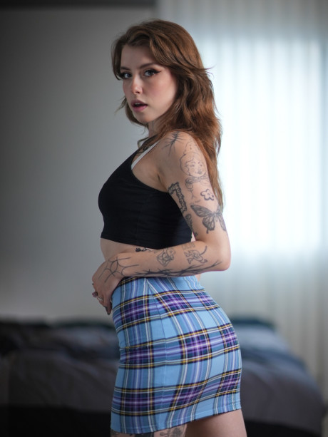 Attractive inked teens Eden Ivy & Veronique Tinkler show their tits & seduce a nerd