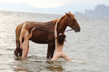 Met Art featuring Dariya A, Lera B XXX Pics