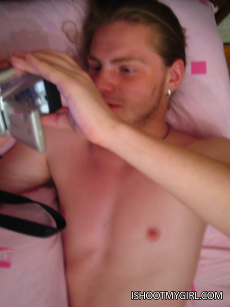 Sleepy amateur teenie Tanya gets exposed and filmed by her man