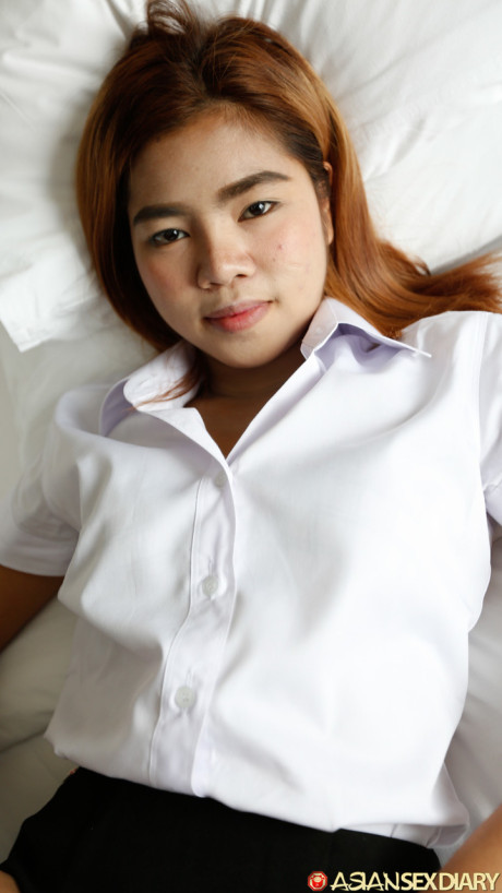 Thai schoolgirl Apple B gets pounded in missionary & doggystyle sex positions