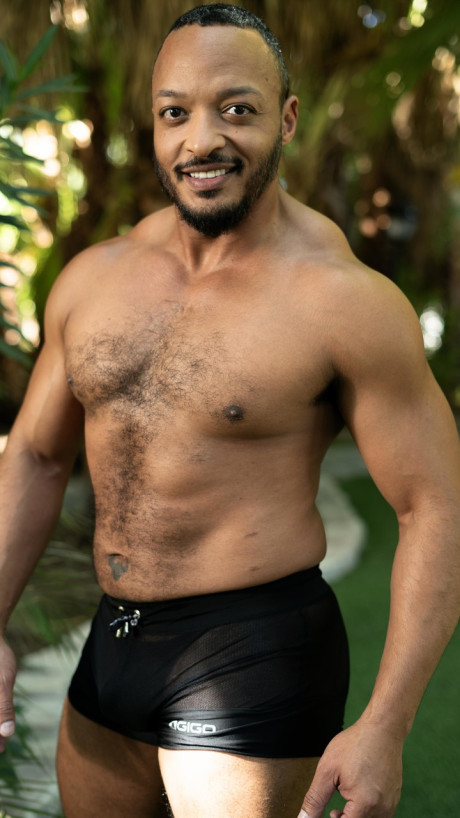 Divine girls performed by Dillon Diaz, Tommy King XXX Images