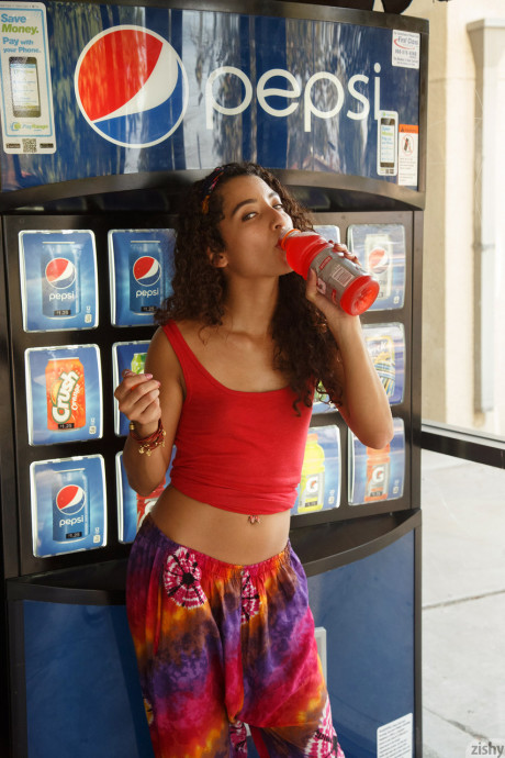 Young GF Lana Lovelace exposes her tiny boobies & hairy cunt in public