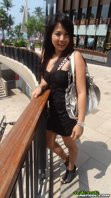 Thai sweetie Mina stripping, posing and enjoying hot amateur POV sex