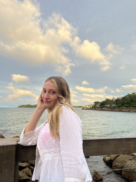 OnlyFans Estell Aily featuring Estell Aily Hot Pics