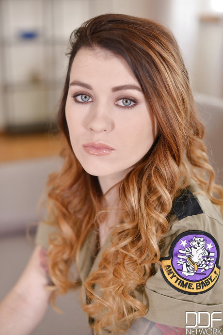 Military uniform attired babe Misha Cross undressing to spread smooth vagina