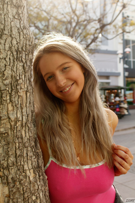 Adorable American amateur Maddie Crump flashes her giant tit & teases in public