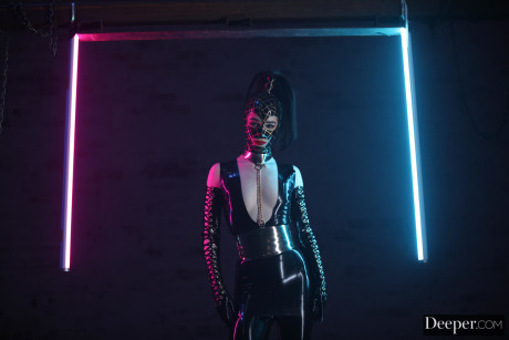 Lovely young Evelyn Claire & a hot MILF with a big booty have an FFM BDSM 3some