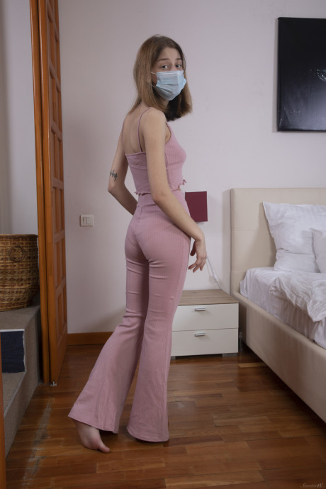 Beautiful 18 performed by Sasha Paige nude Gallery