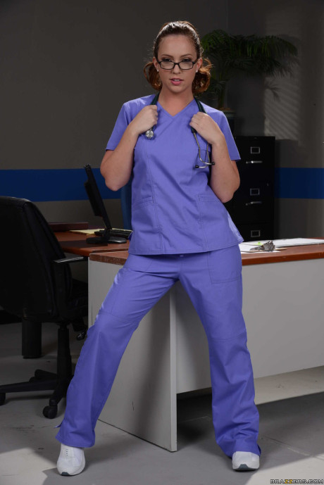 Ginger Head nurse Maddy Oreilly strips in hospital to show her skinny body