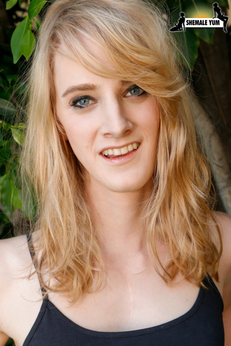 Grooby whores Scarlett Hawthorne