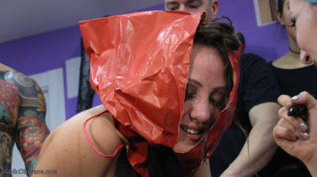 Public Disgrace Betty Foxxx, Juan Lucho, Liz Rainbow, Mona Wales