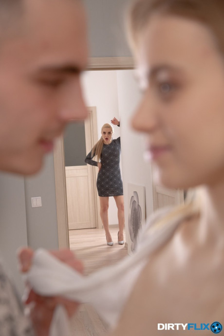 Stepmother Caty Kiss & her stepdaughter Lightfairy team up for a gangbang