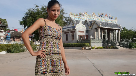 Lovely Filipina mom Sook gets poked by a stranger on the first date