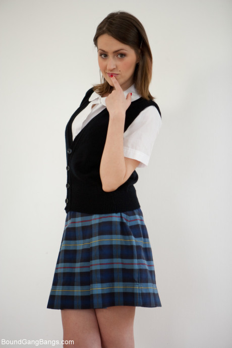 Brunette schoolgirl Kendra revealing her incredible natural boobies