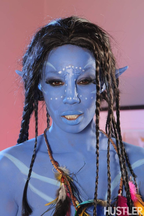 Cosplay hottie Misty Stone takes dick in nothing but blue body paint