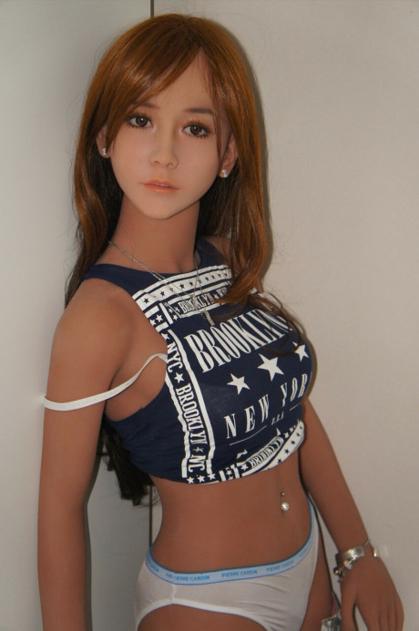 Sex Doll Queen naked Gallery