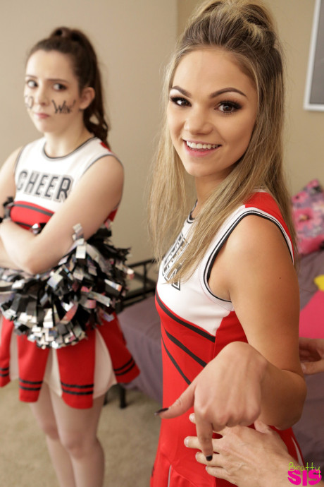 Naughty yellow-haired cheerleader interrupts practice to fuck stepbrother for creampie