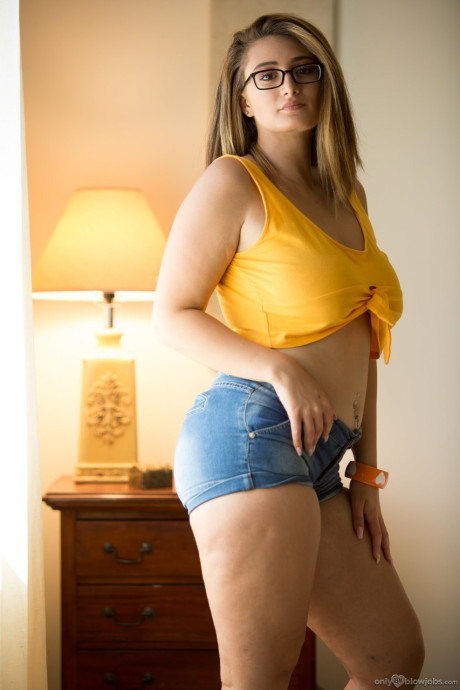 Chubby monstrous titted teen Britt James in glasses does striptease & gives hot head