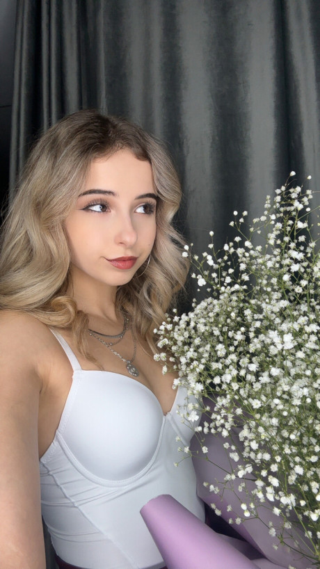 OnlyFans Xterribly Cutex performed by Xterribly Cutex Hot Pictures