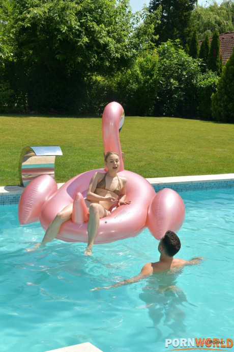 Charming Russian schoolgirl Alecia Fox enjoys an intense fuck at the pool