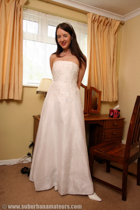 British babe Rose Wood fingers herself while wearing her wedding dress
