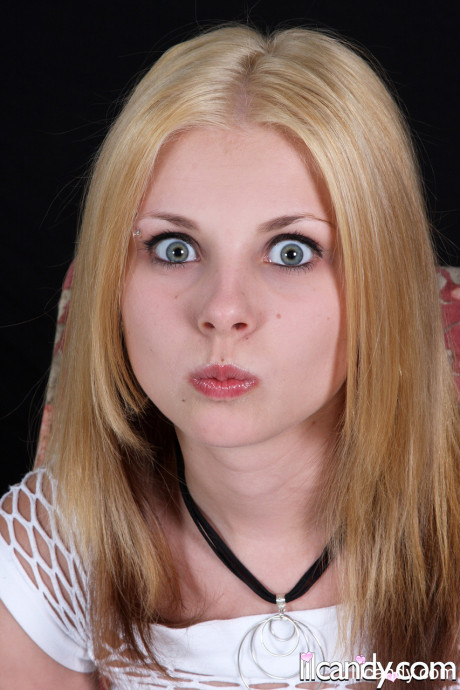 Thin blue-eyed beauty strips at a casting and shows her tiny tits and behind