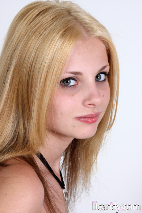 Thin blue-eyed beauty strips at a casting and shows her tiny tits and behind