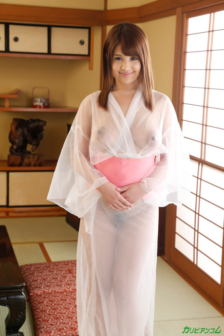 Busty Japanese masseuse Rina Misuzu rims her client before getting sexed hard