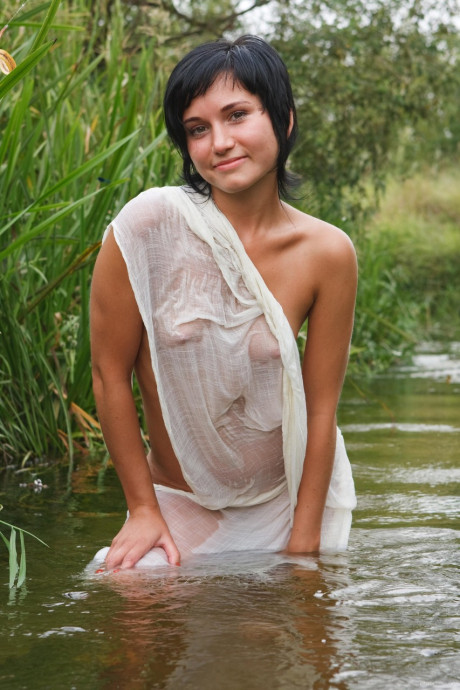 Erotic beauty starring Karina I Hot Porn Pics