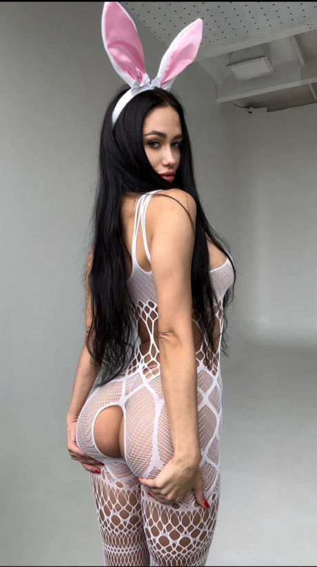 OnlyFans Gymnast Alina Gymnast Alina