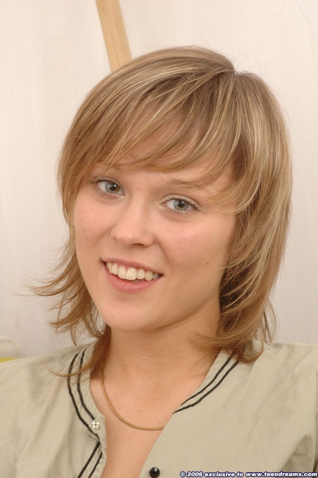 Young Dreams Dasha