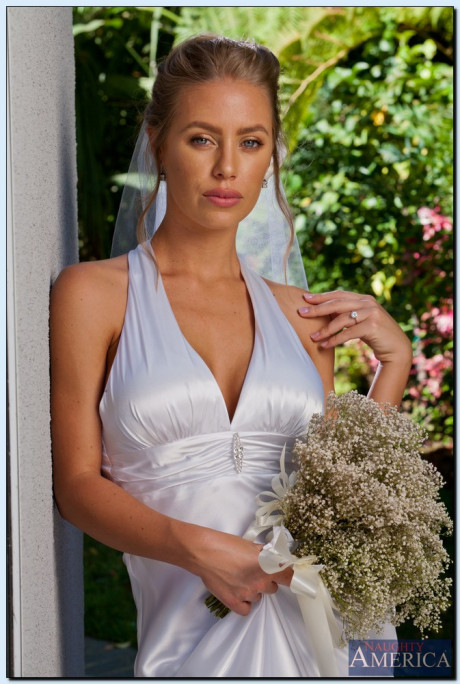 Bride Nicole Aniston gets screwed by her hubby best friend in the bathroom