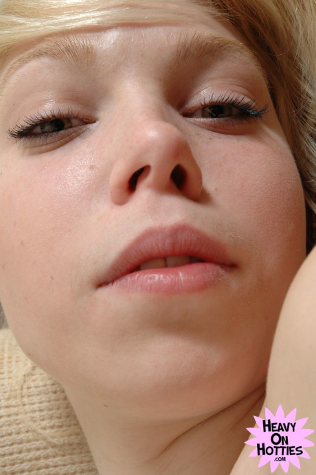 Blondy Sasha strips at the casting & shows her bald holes & puffy nipples