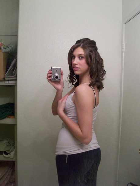 Teenie lady GF lady Photos Tiffany Thompson