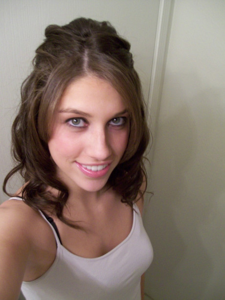 Teenie lady GF lady Photos Tiffany Thompson