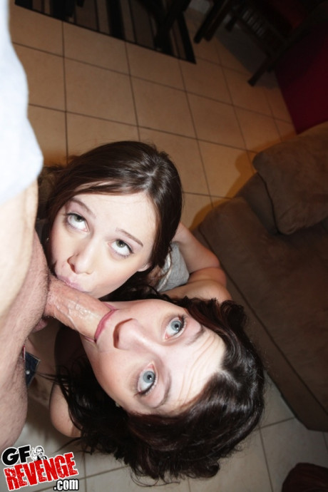 Attractive young & girl show saggy boobies & give gonzo blowjob in hot 3some