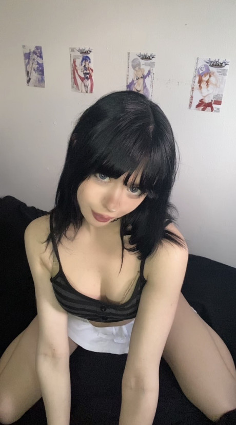 OnlyFans Bunnyy Spit featuring Bunnyy Spit naked Pictures