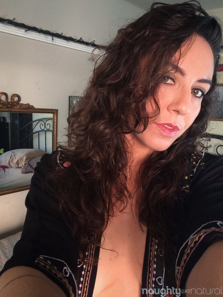 Kinky Natural Nikki Silver