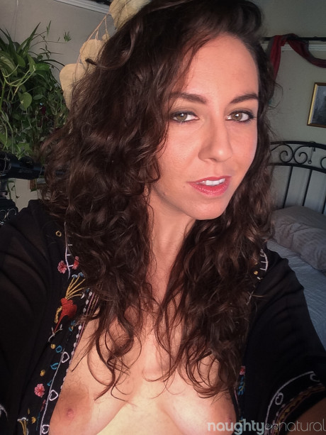 Kinky Natural Nikki Silver