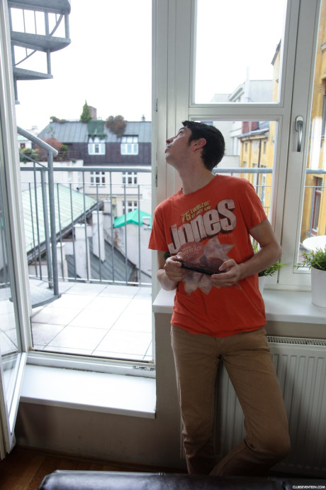 Naturally busty doll Olivia Nice gives her neighbor a sucking boobjob